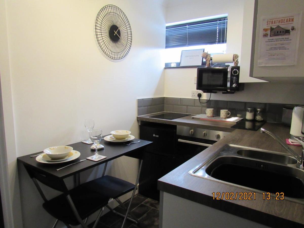 Drovers Studio Apartment Tomatin Экстерьер фото